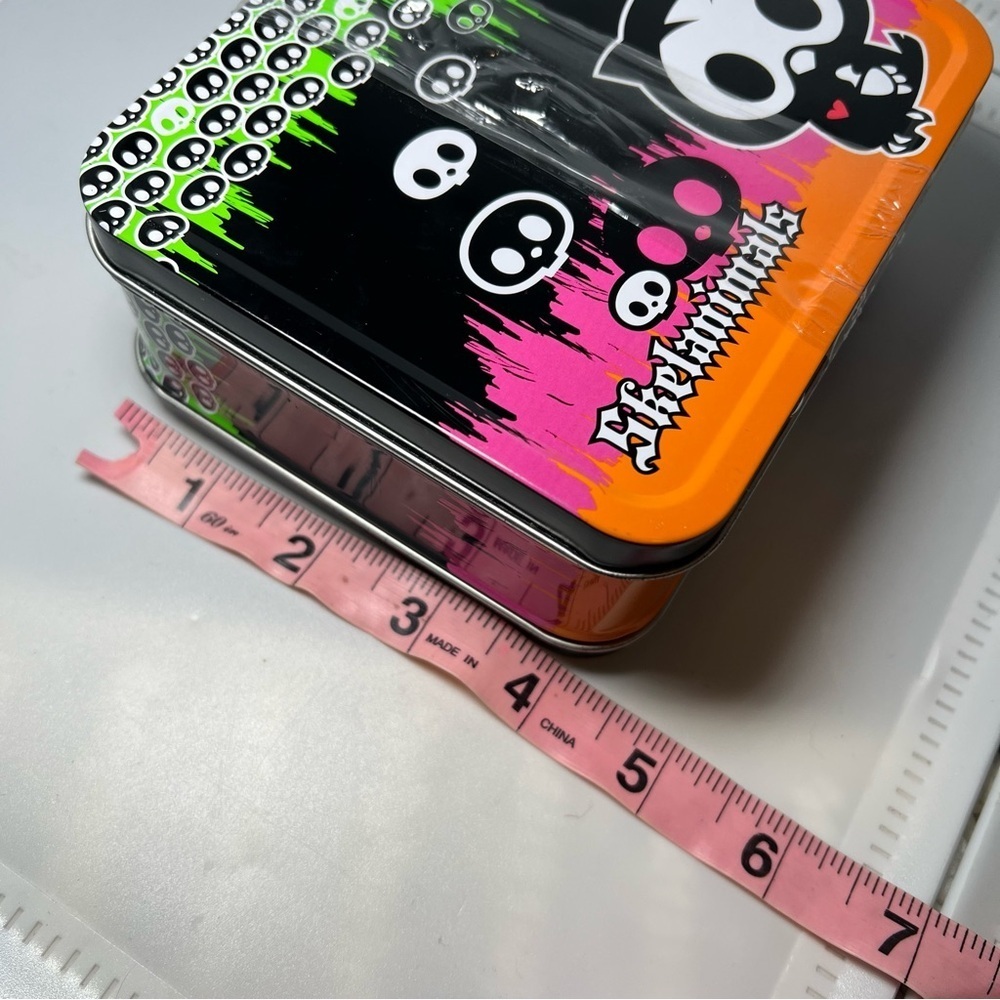 Skelanimals Mini Tin Lunch Box Target Exclusive 4x3in Never Opened New - Picture 8 of 8